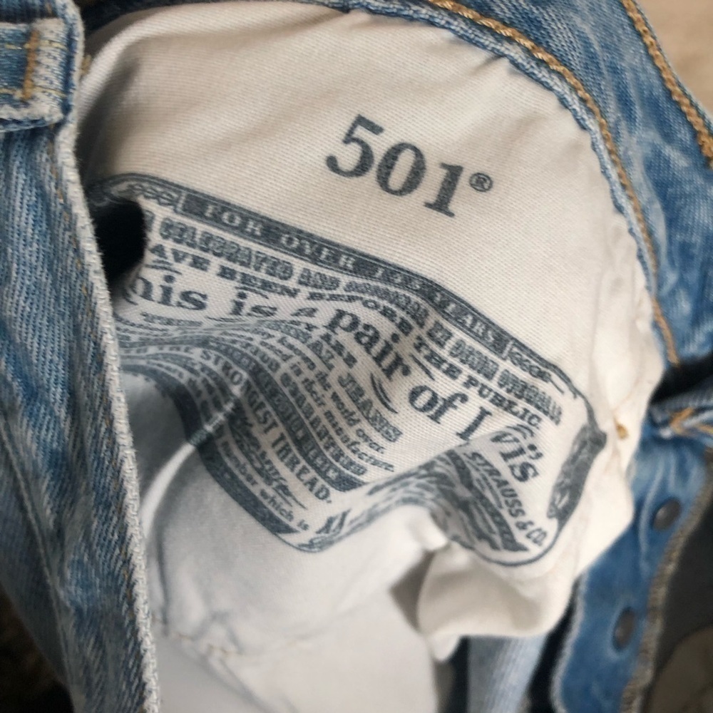 Levi’s 501 Denim Shorts Size 32W - Picture 4 of 5